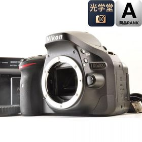 Nikon D5200 ブラック ボディ デジタル一眼レフ シャッター約10040ショット