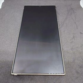 国内版 AU Galaxy S24 Ultra 256GB SIMフリー