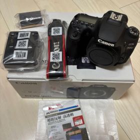 Canon EOS 90D デジタル一眼レフカメラ 美品‼️早い者勝ち‼️最終値下げ