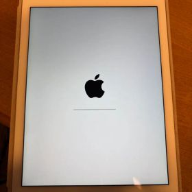 【美品・純正カバー付き】iPad Air 2 16GB Apple純正カバー付属