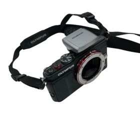 186000 現状品 OLYMPUS オリンパス ミラーレス一眼レフカメラ E-PL6 フラッシュ付き☆ 動作未確認