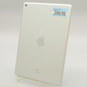 【中古】Apple iPad (第8世代) Wi-Fiモデル 32GB シルバー MYLA2J/A