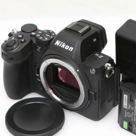 【中古】【美品】ニコン Z5II ボディ CA01-D702-4C3B Nikon Zマウント フルサイズ 5軸手ブレ補正 EVF 中古