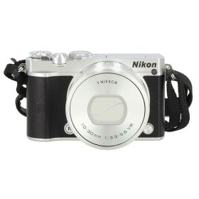 NIKON ニコン/ミラーレス一眼カメラ/Nikon 1 J5 レンズキット/23003950/ABランク/78【中古】