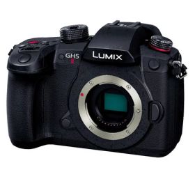 デジタルカメラ パナソニック パナソニック LUMIX Gシリーズ 5G対応端末と連携 無線ライブ配信が可能 フルサイズミラーレス一眼カメラ デジタル一眼カメラ ボディのみ DC-GH5M2