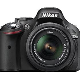 【中古】(非常に良い)Nikon デジタル一眼レフカメラ D5200 レンズキット AF-S DX NIKKOR 18-55mm f／3.5-5.6G VR付属 ブラック D5200LKBK