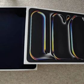 iPad Pro M4 13インチ1TB