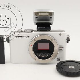 値下げ◆ショット数 2374回 極上品☆OLYMPUS PEN E-PL3 オリンパス ボディフラッシュ付 ミラーレス一眼 ###z18498