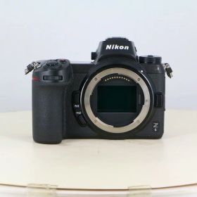 【中古】 (ニコン) Nikon Z 6 ボディ【中古カメラ デジタル一眼】 ランク：AB