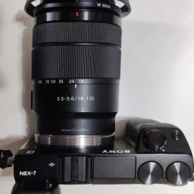SONY NEX-7 ミラーレス一眼カメラ 18-135mmレンズ付き