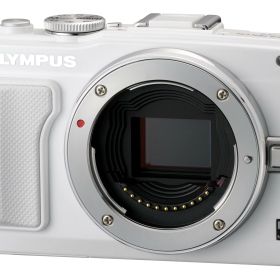 【中古】【非常に良い】OLYMPUS ミラーレス一眼 PEN Lite E-PL6 ボディ ホワイト E-PL6 BODY WHT