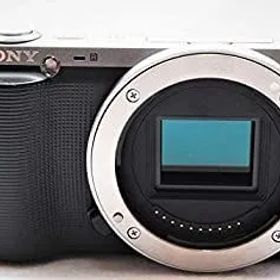 【中古】(非常に良い)ソニー SONY ミラーレス一眼α NEX-C3 ズームレンズキット ブラック NEX-C3K/B