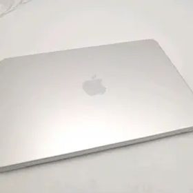 Apple MacBook Neo 13インチ CTO A18 Pro(CPU:6C/GPU:5C) 8GB/256GB シルバー (13インチ,A18 Pro)
