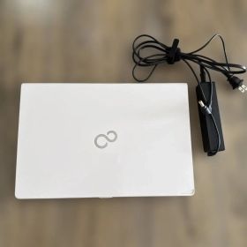 富士通 LIFEBOOK SH90/P ノートPC 本体＋充電器 初期化済み