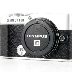 OLYMPUS PEN E-P7 ボディー シルバー