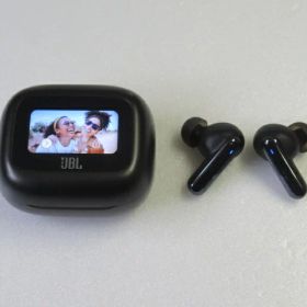【中古品】 JBL LIVE BEAM 3 ワイヤレスイヤホン ブラック 送料無料！