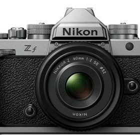 NIKON デジタル一眼カメラ Z F 40mm F/2 SE LKit-S レンズキット [シルバー]