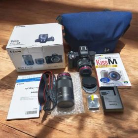 Canon EOS Kiss M ダブルズームキット 黒 ＋レンズ保護カバー 本