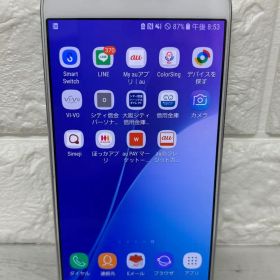 au Galaxy A8 SCV32 本体 ホワイト
