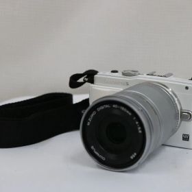 【返品保証】 【シャッター5915回】オリンパス Olympus PEN Lite E-PL6 ホワイト 40-150mm F4-5.6 ミラーレス一眼 e19843