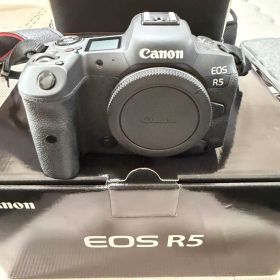 Canon EOS R5 ボディ