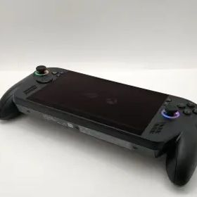 【中古】ASUS ROG Xbox Ally X (2025) RC73XA-Z2E24G1T【Ryzen Z2 AI Extreme 24G 1T WiFi】【三宮センター】保証期間１ヶ月【ランクA】
