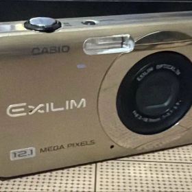 CASIO EXILIM EX-Z90 デジタルカメラ 本体
