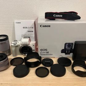 完動品 Canon EOS Kiss M レンズキット ホワイト #26310