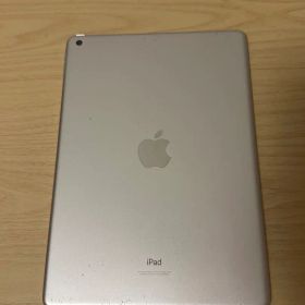 Apple iPad 第9世代 WiFiモデル シルバー 64GB