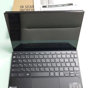 ASUS Chromebook Detachable CM3 本体