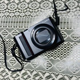 Panasonic LUMIX TX DC-TX2-K