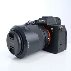【中古】 (ソニー) SONY ILCE-7M5M アルフア7V ズームレンズキツト【中古カメラ デジタル一眼】 ランク：AB