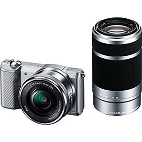 【中古】(非常に良い)SONY ミラーレス一眼 α5000 ダブルズームレンズキット シルバー ILCE-5000Y-S
