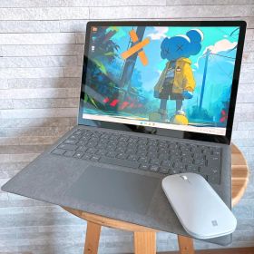 Microsoft Surface Laptop 4 / マウス付