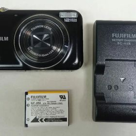 FUJIFILM FinePix JX デジタルカメラ JX200 充電器付き