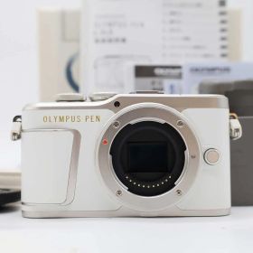 オリンパス Olympus PEN E-PL9 16.1 MP Digital Camera 1097 Shots 元箱 [新品同様] #Z7186A