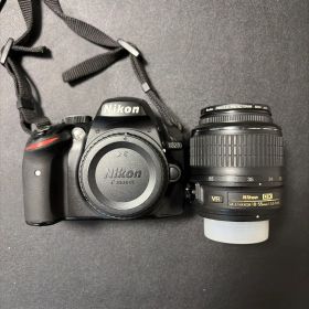 Nikon D3200 本体 AF-S NIKKOR 18-55mm