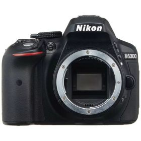 【中古】 ニコン Nikon デジタル一眼レフカメラ D5300 ブラック ブラック 2400万画素 3.2型液晶 当店保証30日間 人気 一眼レフ デジタル一眼 中古 カメラ