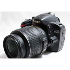 【中古】 ニコン Nikon D3200 レンズキット ブラック 美品 一眼レフストラップ付き 当店保証30日間 人気 ミラーレス 一眼レフ 交換レンズ カメラ