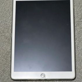 ipad8世代 32GB シルバー 10.2インチ