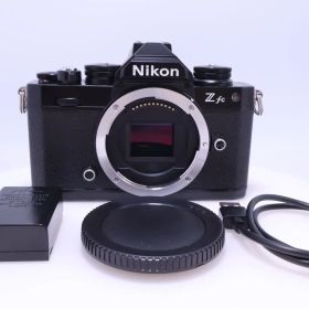 【極美品】Nikon Z fc ボディ ブラック ミラーレス一眼カメラ