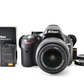 ★シャッター数4,656回★ Nikon ニコン D5200 標準ズームキット