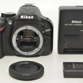 1119★美品・ショット数2699回★Nikon デジタル一眼レフカメラ D5200 ボディ ブラック