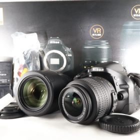 【美品】＜シャッター数4589回＞Nikon デジタル一眼レフカメラ D5200 ダブルズームキット AF-S DX NIKKOR 18-55mm f/3.5-5.6G VR/ AF-S DX NIKKOR 55-300mm f/4.5-5.6G ED VR