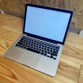 MacBook Pro 2015 13型 i7 16GB 256GB 電池正常